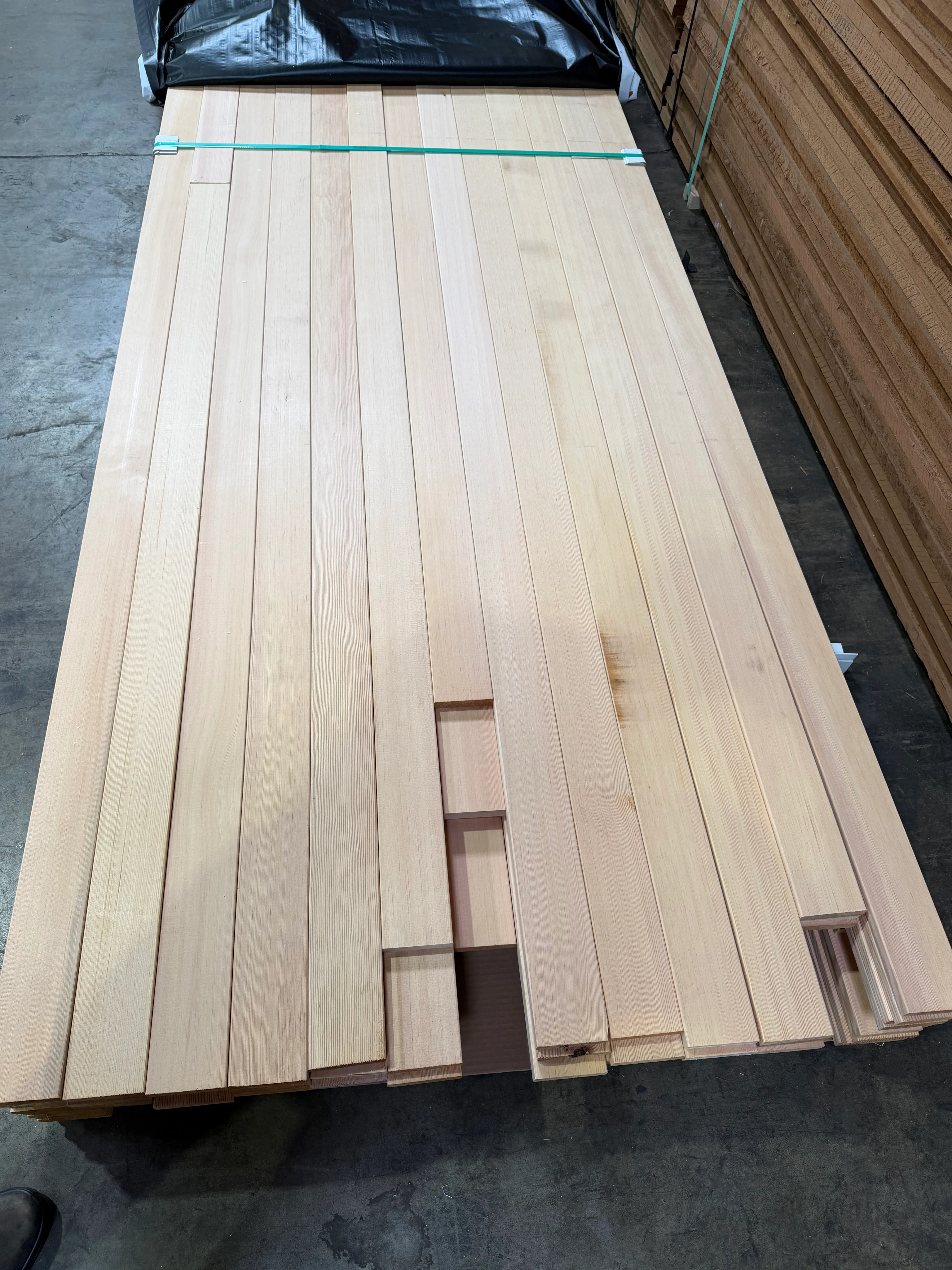 Douglas Fir 1x4 VGX Clear S4S Fine Grain Old Growth